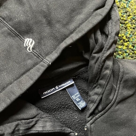 Rocawear Black Zip Up Hoodie (XL) - Picture 2 of 4